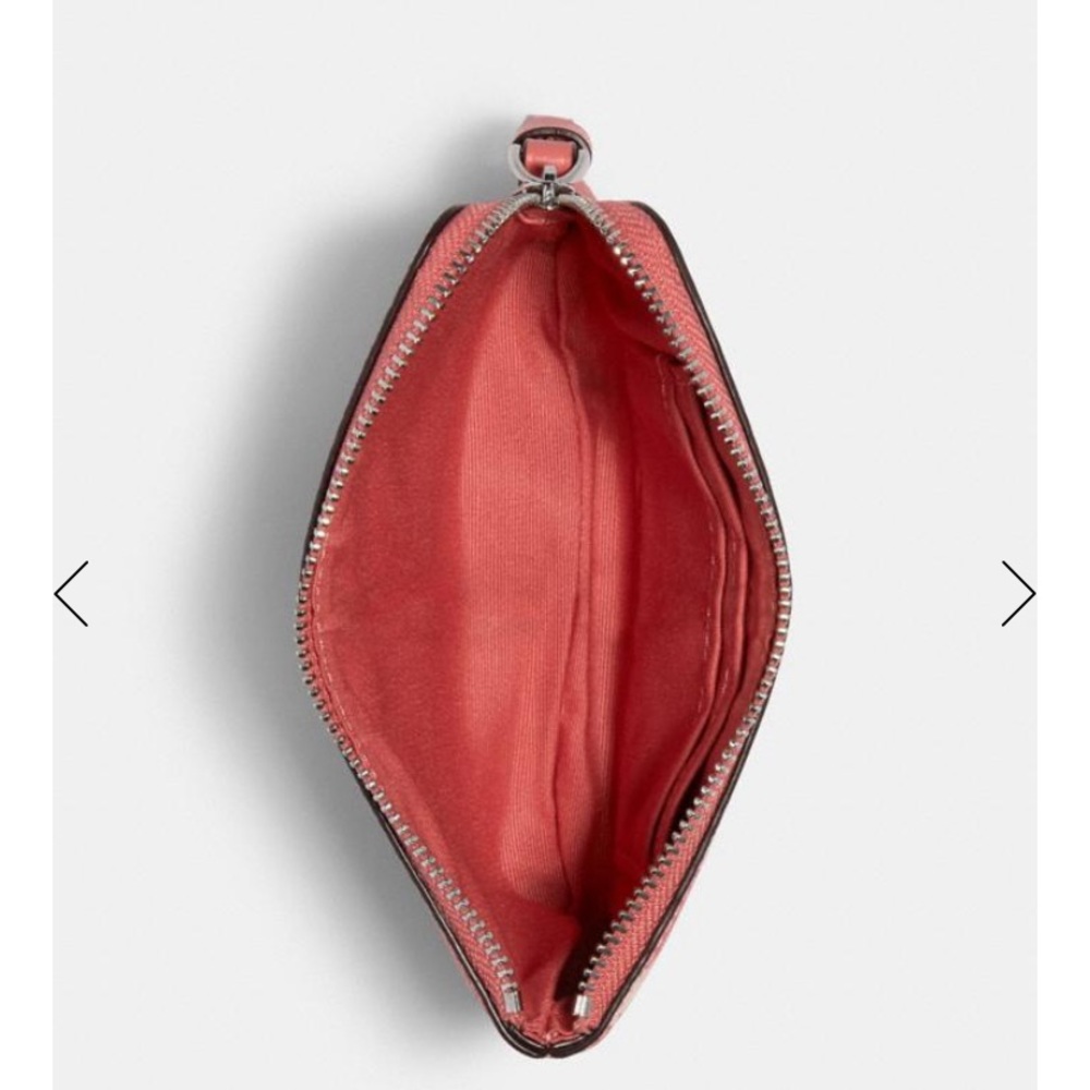 COACH Bunny Wristlet NWT - Picture 2 of 3